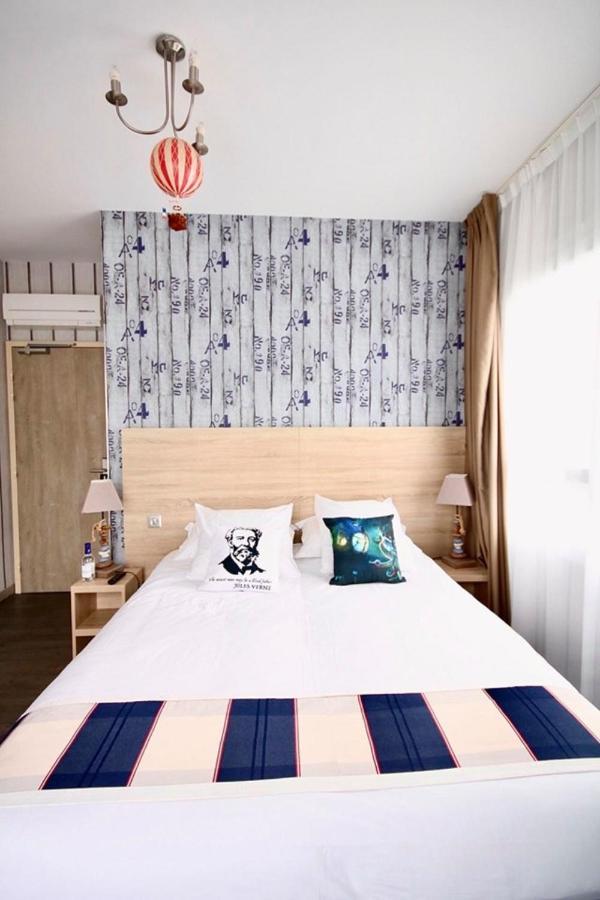 The Originals Boutique, Hotel Lakeside, Biscarrosse , Lac Parentis-en-Born Bagian luar foto