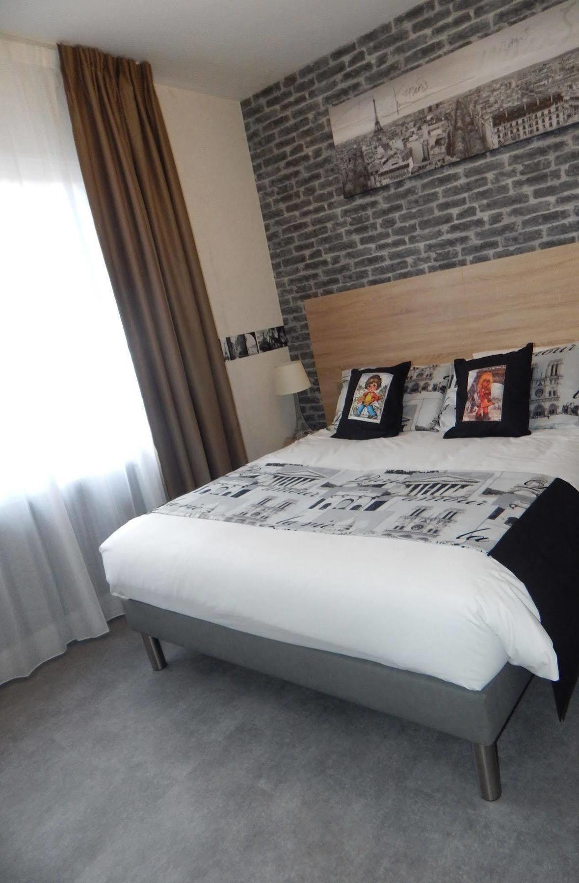 The Originals Boutique, Hotel Lakeside, Biscarrosse , Lac Parentis-en-Born Bagian luar foto