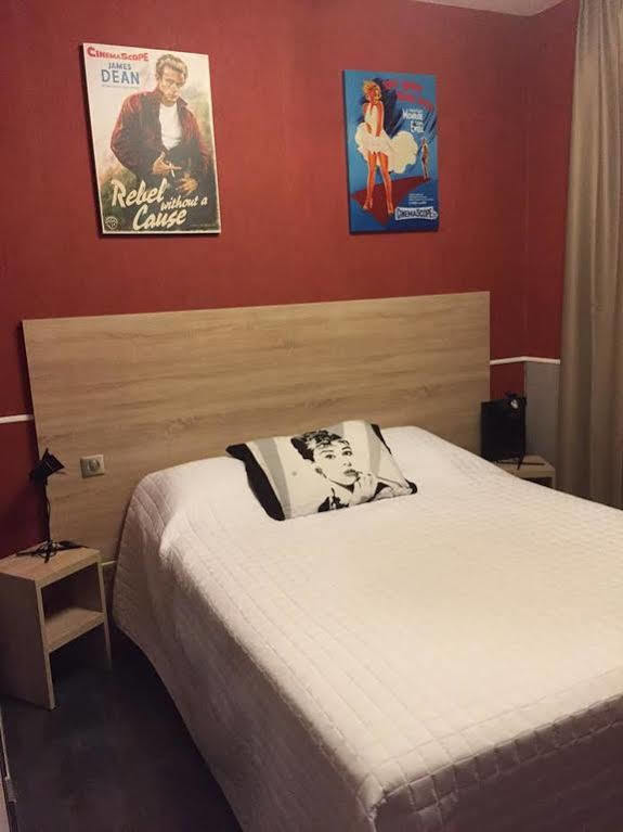 The Originals Boutique, Hotel Lakeside, Biscarrosse , Lac Parentis-en-Born Bagian luar foto